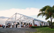 Chapiteau enti�rement vitr� install� � l'Ile Maurice. : Tentes et chapiteaux : Toits Vitr�s